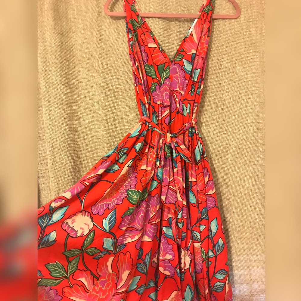 Vibran floral dress!